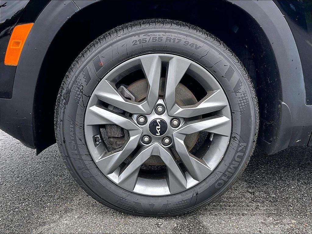 2023 Kia Seltos — photo 7