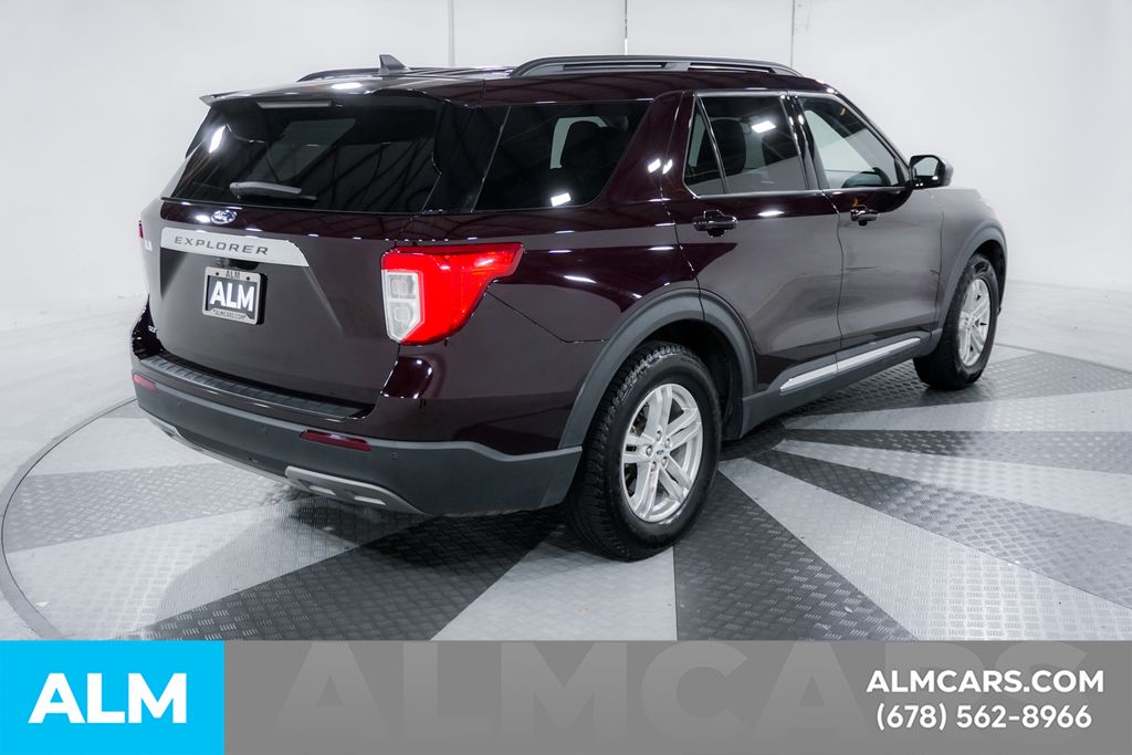 Used 2023 Red Ford XLT image 7