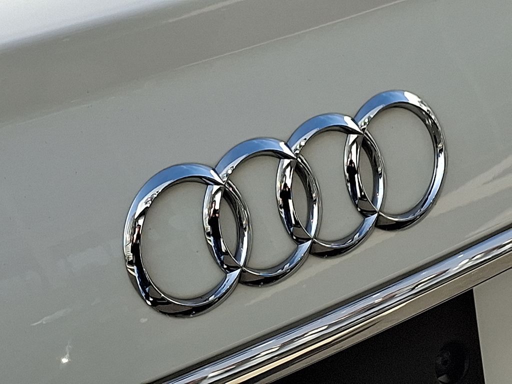 Thumbnail: 2019 Audi A6 - 31