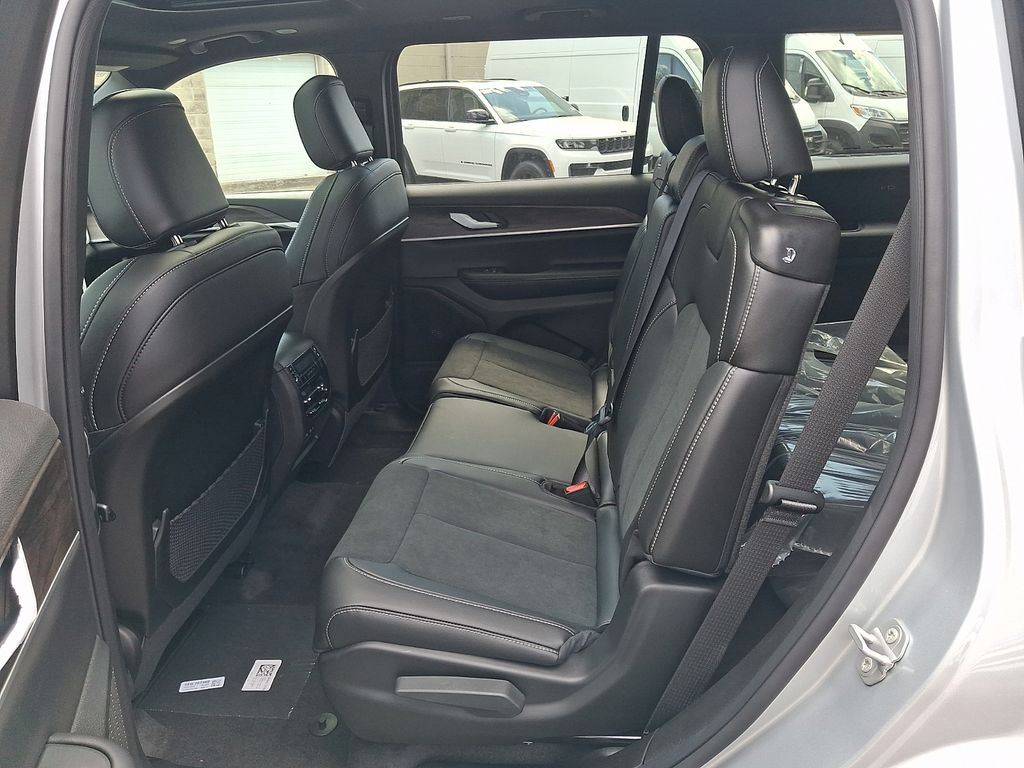 New 2026 Jeep Grand Cherokee L SUV