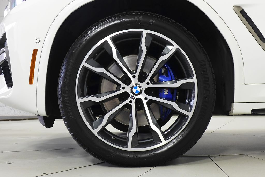 Thumbnail: 2019 BMW X4 - 6
