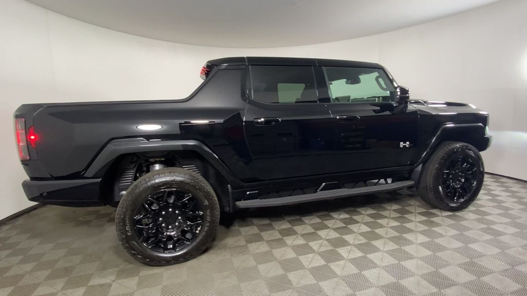 2025 GMC Hummer EV Pickup 2X 9