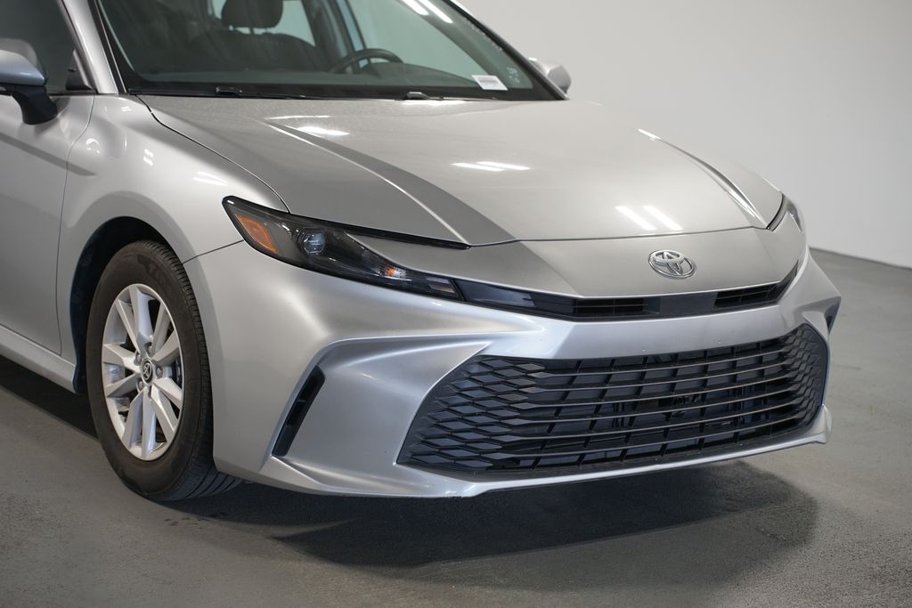 Thumbnail: 2025 Toyota Camry - 4