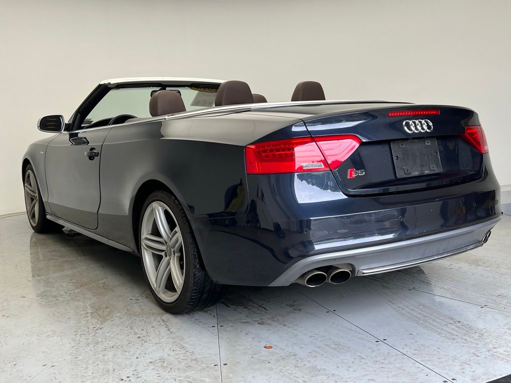 Thumbnail: 2013 Audi S5 - 7