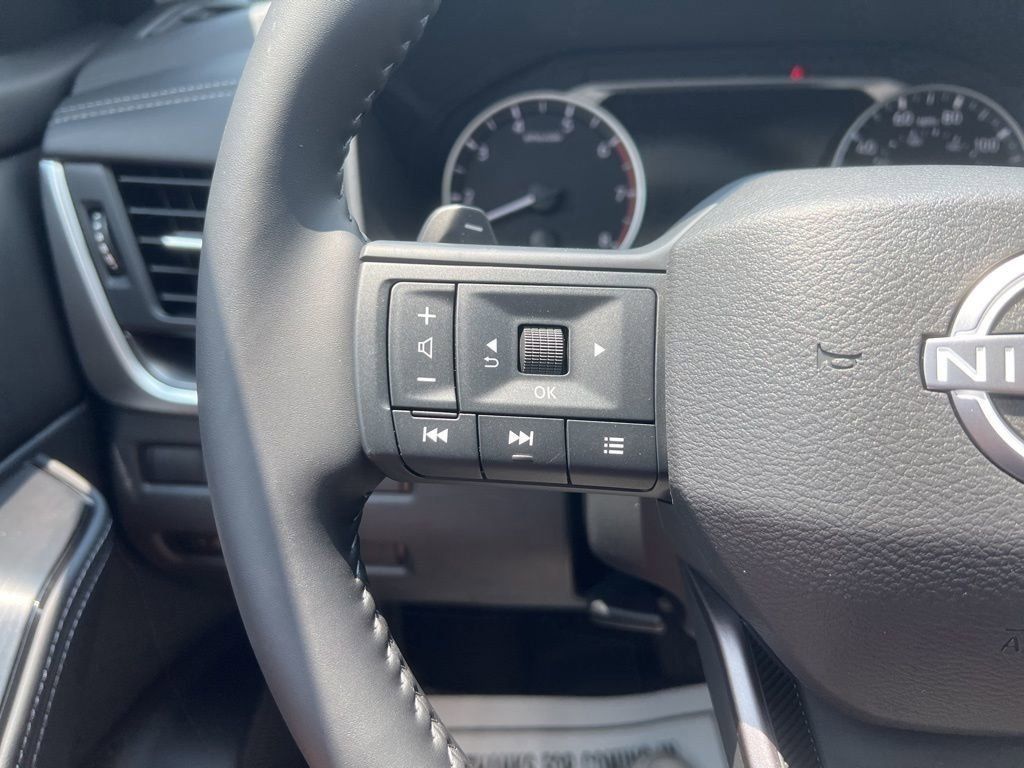 2025 Super Black Nissan Rogue SV FWD SUV