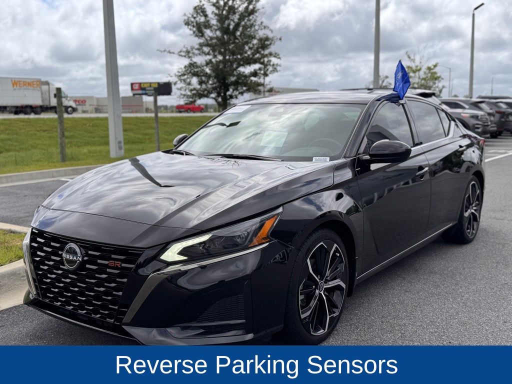 2023 Nissan Altima 2.5 SR