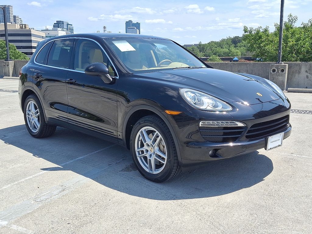 Thumbnail: 2011 Porsche Cayenne - 25