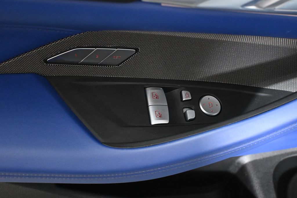 Thumbnail: 2025 BMW M4 - 29