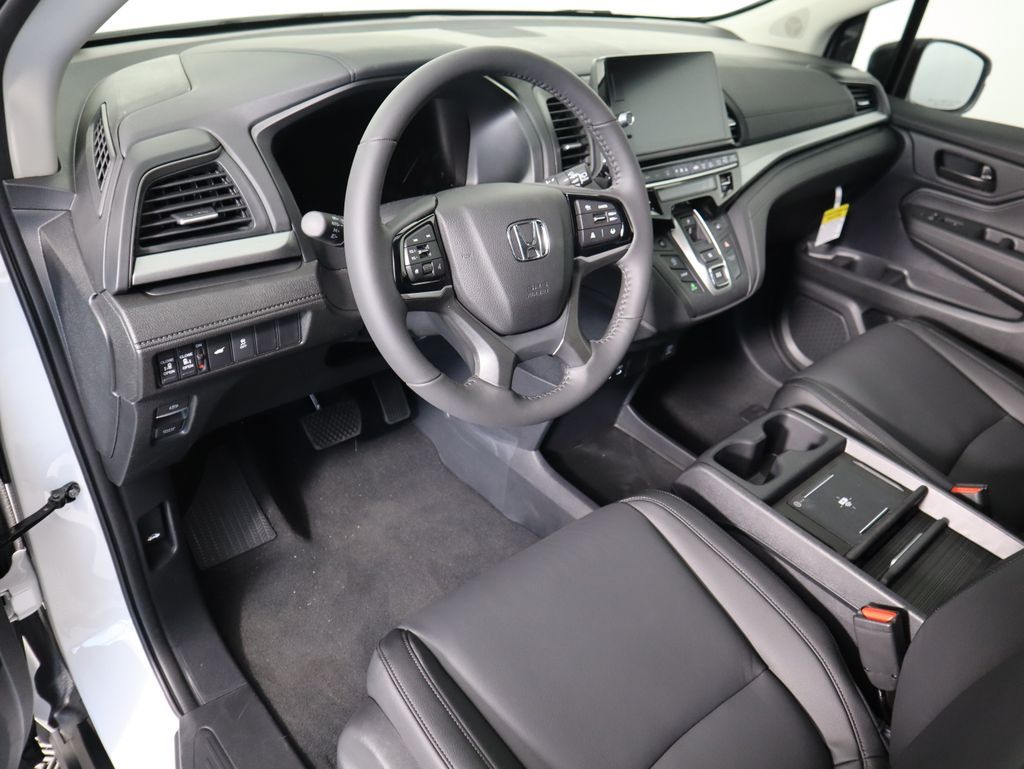 Thumbnail: 2026 Honda Odyssey - 9
