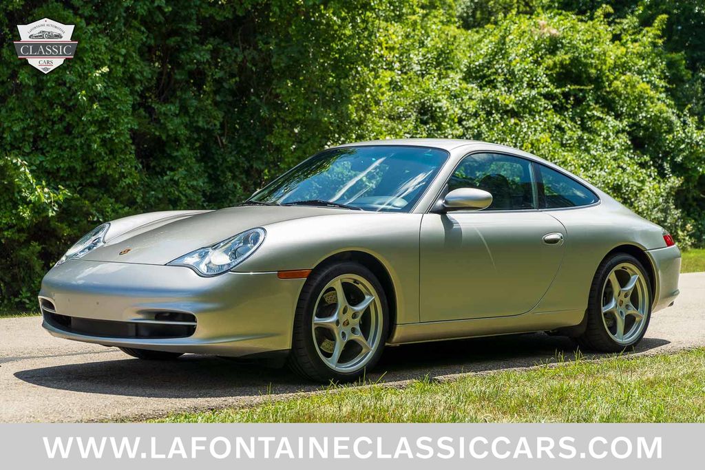 2002 Porsche 911 Carrera 10