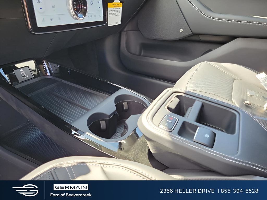 New 2026 White Ford Premium image 21