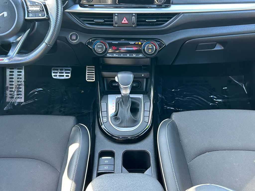2023 Kia Forte GT-Line 26