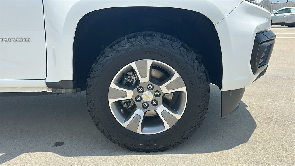 2021 Chevrolet Colorado Work Truck White at AutoSavvy Houston Southwest