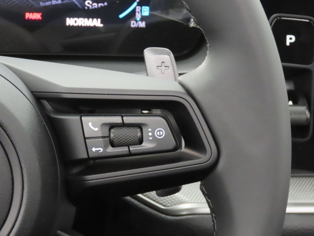 Thumbnail: 2026 Porsche Cayenne - 22