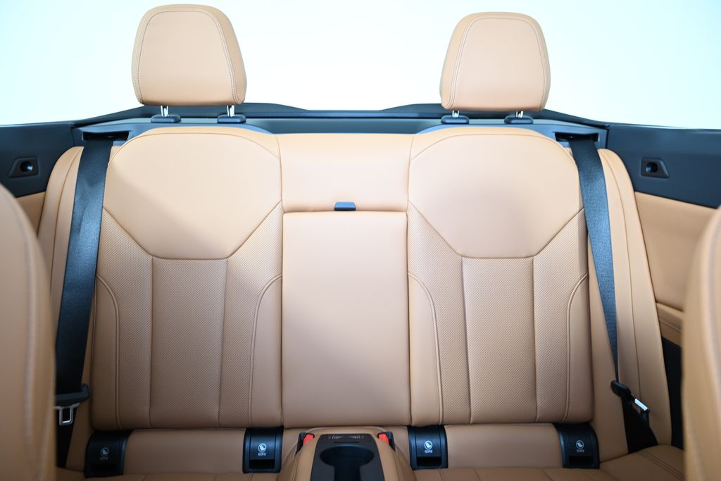 Thumbnail: 2026 BMW 4 Series - 30