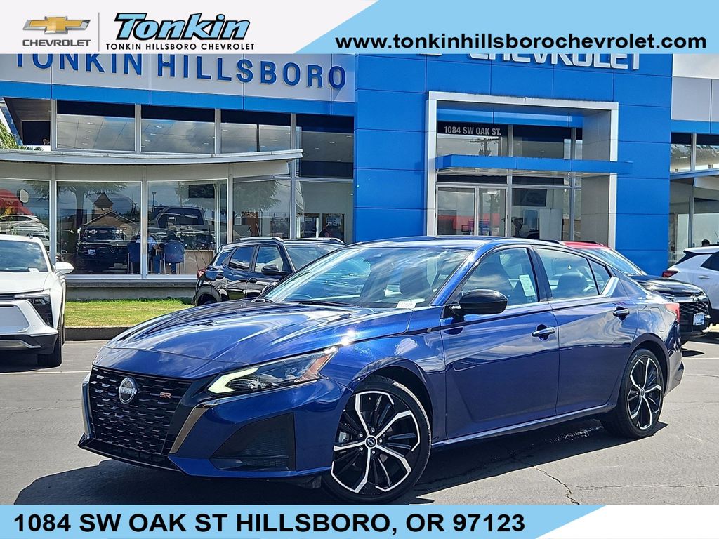 Deep Blue Pearl 2024 Nissan Altima Sedan Front-Wheel Drive Continuously Variable Transmission