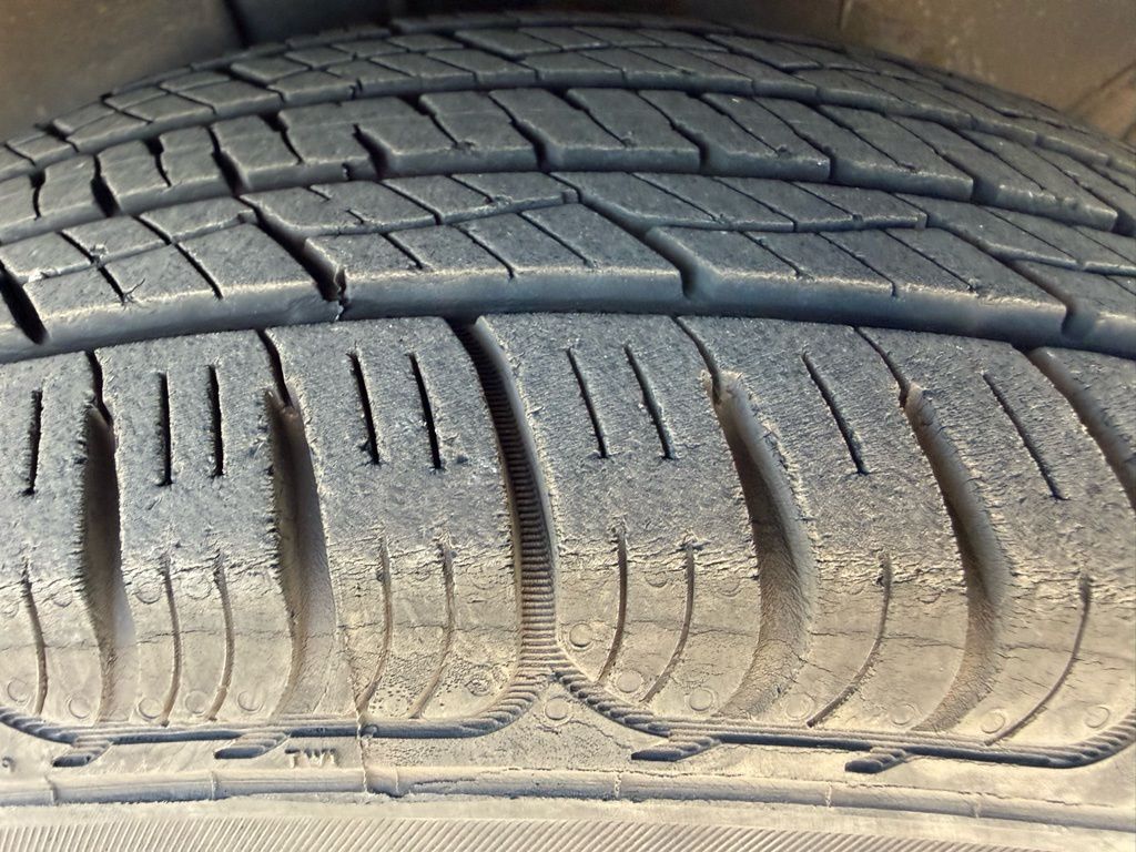 Thumbnail: 2010 Kia Forte - 9