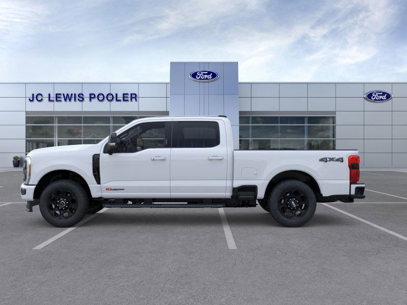 2025 Ford F-250 Super Duty Black Widow