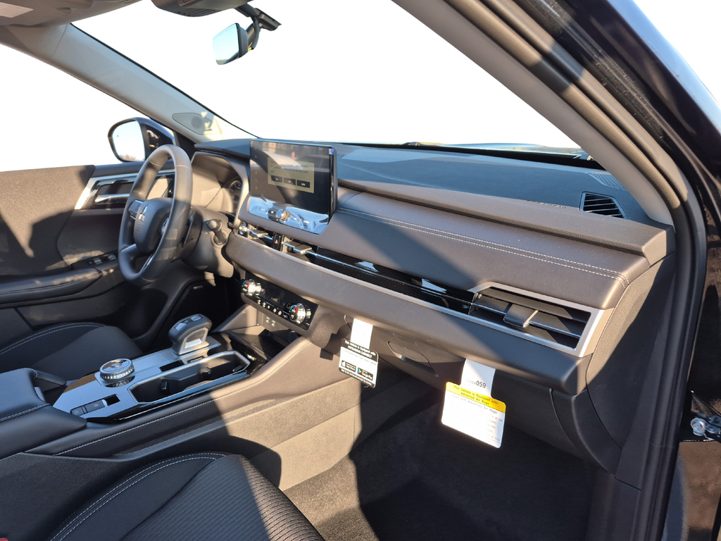 2026 Mitsubishi Outlander ES Black at Big Star Chrysler Jeep Dodge Ram 