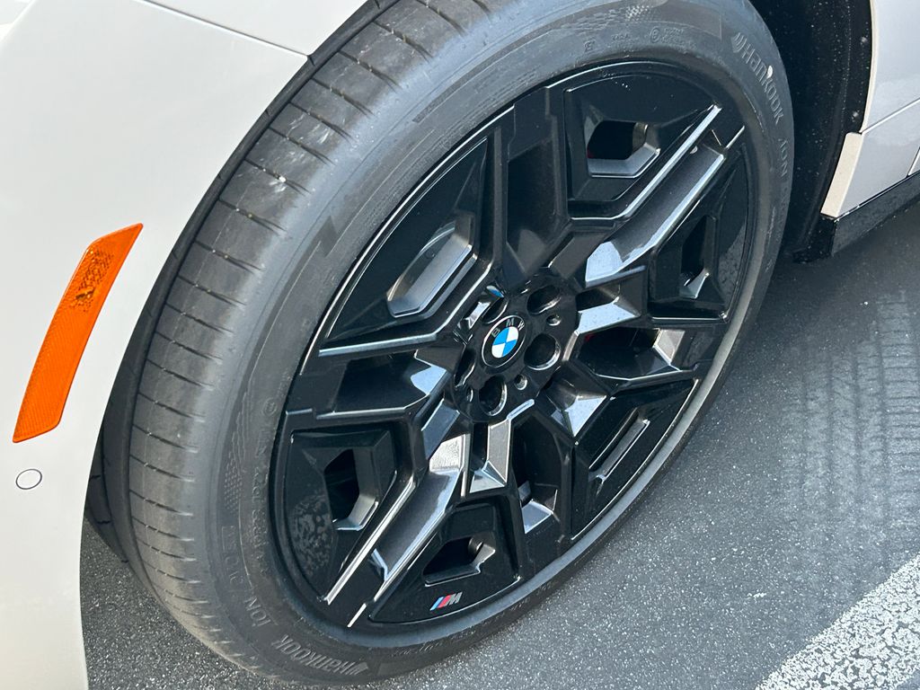 Thumbnail: 2026 BMW iX - 3