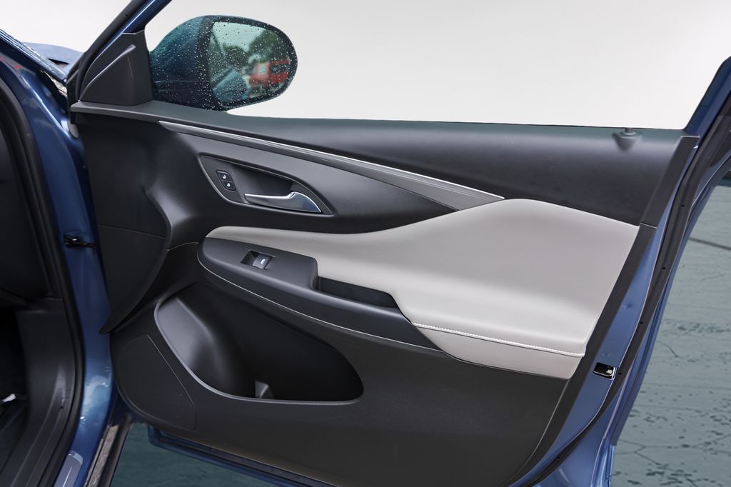 Used Car 2024 Buick Envista  Avenir For Sale Under $30,000 In Austin, Texas