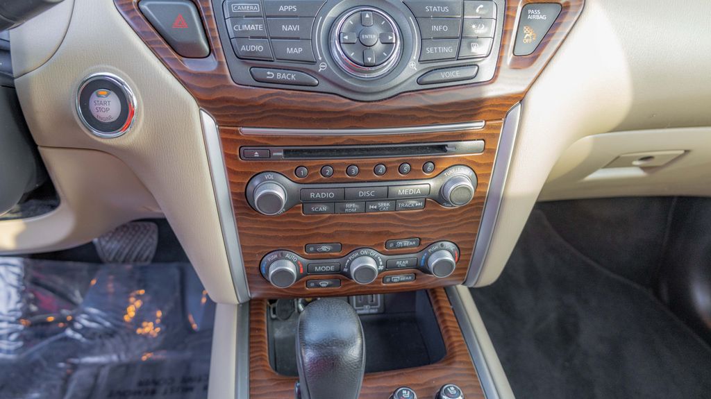 Used 2020 Nissan Pathfinder Platinum 4D Sport Utility