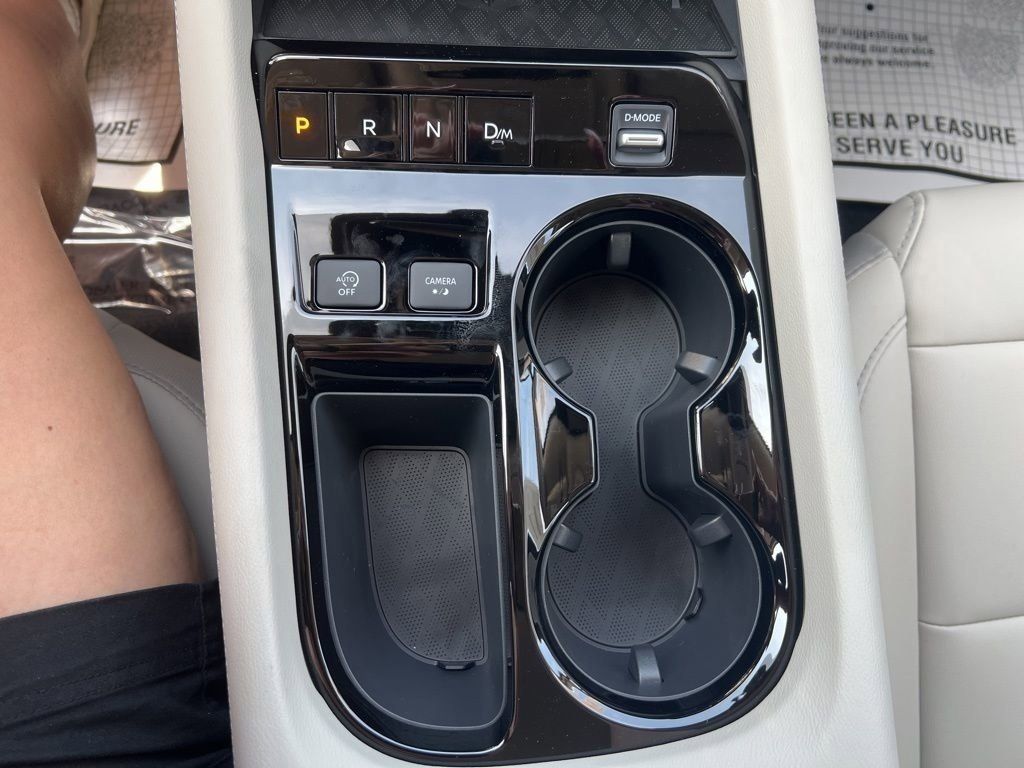 2025 Everest White Pearl Tricoat Nissan Murano SV FWD SUV