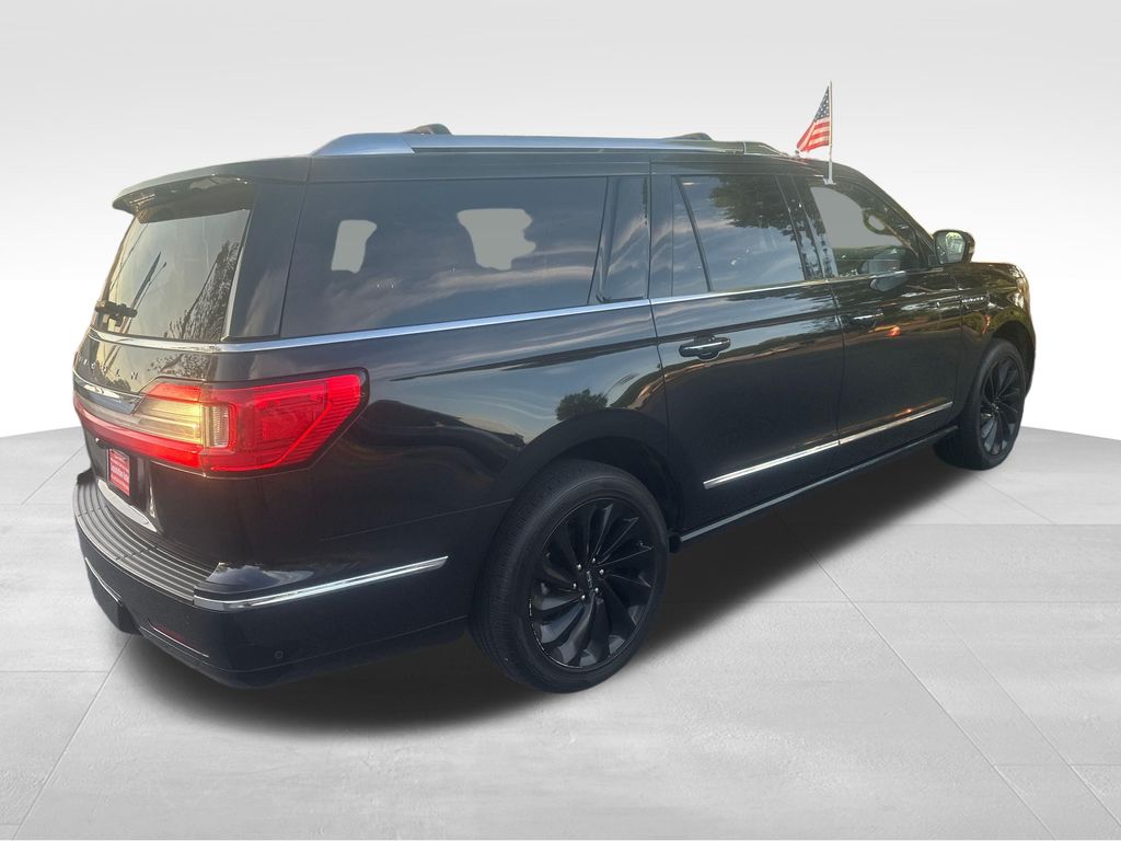 Used 2020 Black Lincoln Reserve image 27
