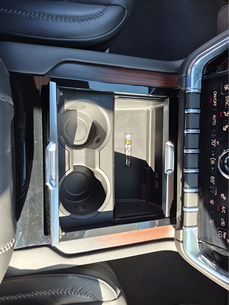 Used Car 2025 Gmc Yukon Xl  Denali For Sale Under $80,000 In Austin, Texas