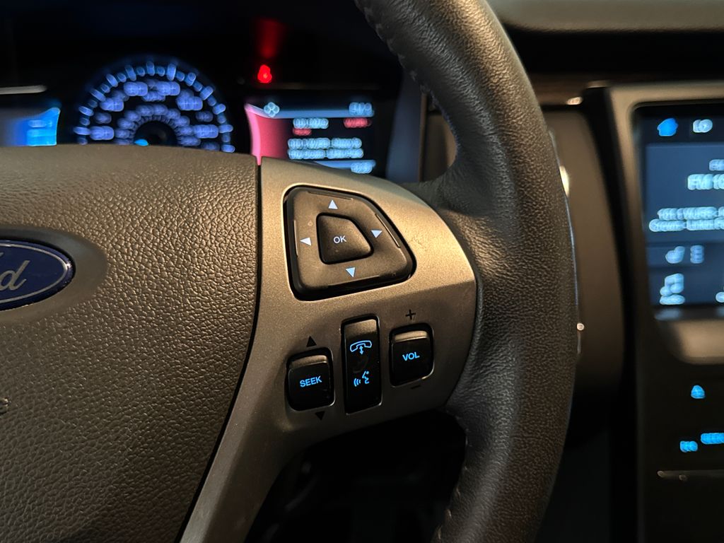 Certified Used 2019 Blue Ford SEL image 21