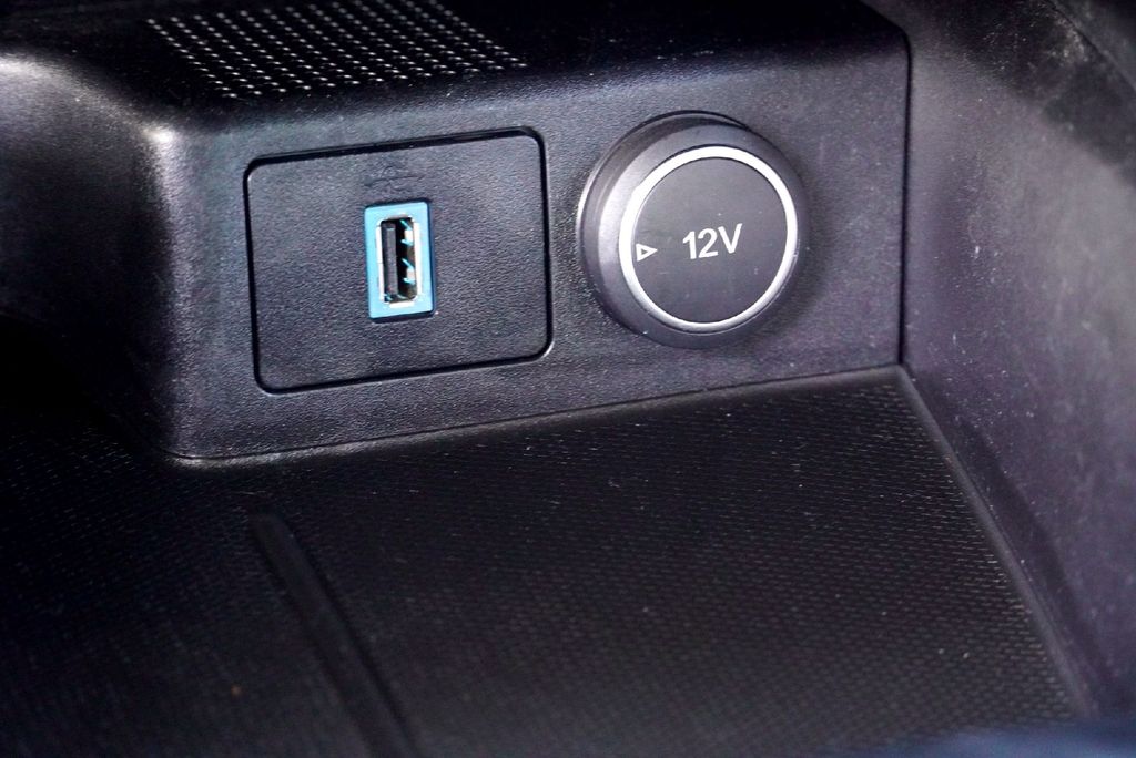 Used Car 2020 Ford Escape  Se For Sale Under $15,000 In Taylor, Texas