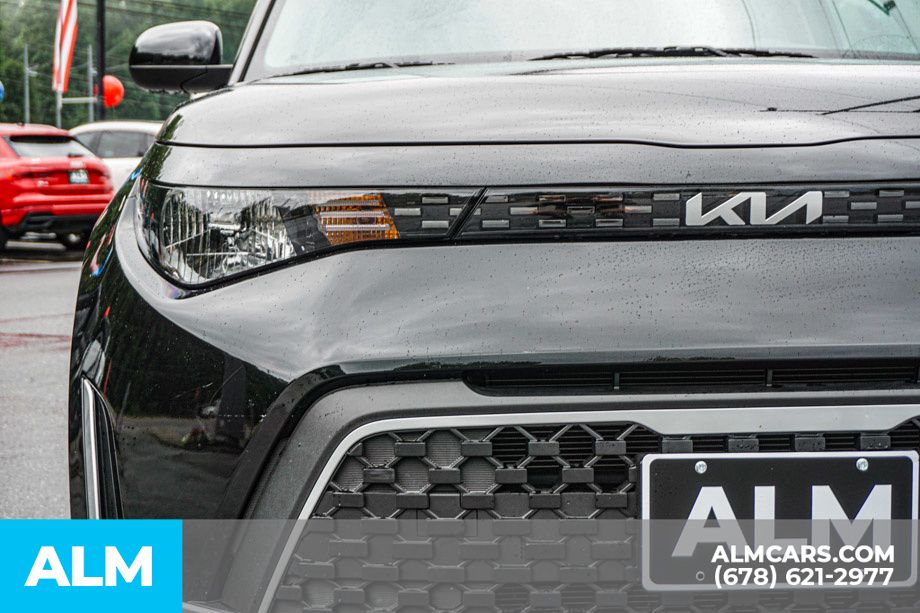 2025 Kia Soul LX - Photo 12