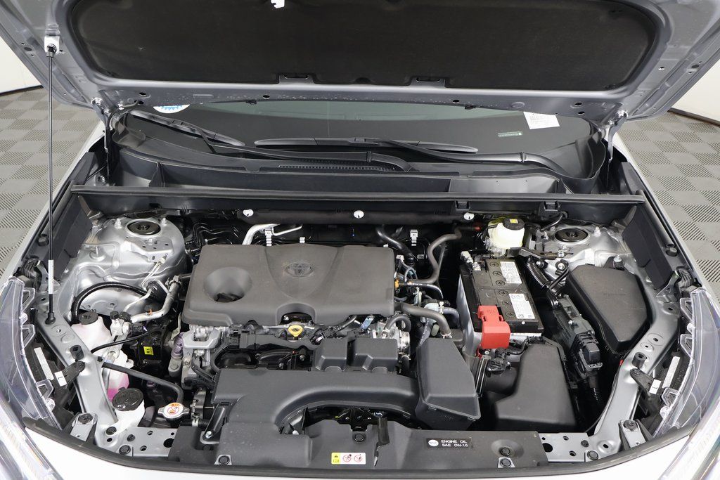 Thumbnail: 2025 Toyota RAV4 - 15