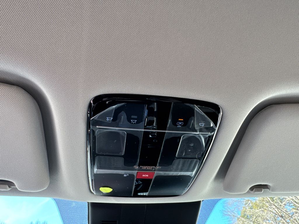 New 2026 Silver Hyundai SE image 20
