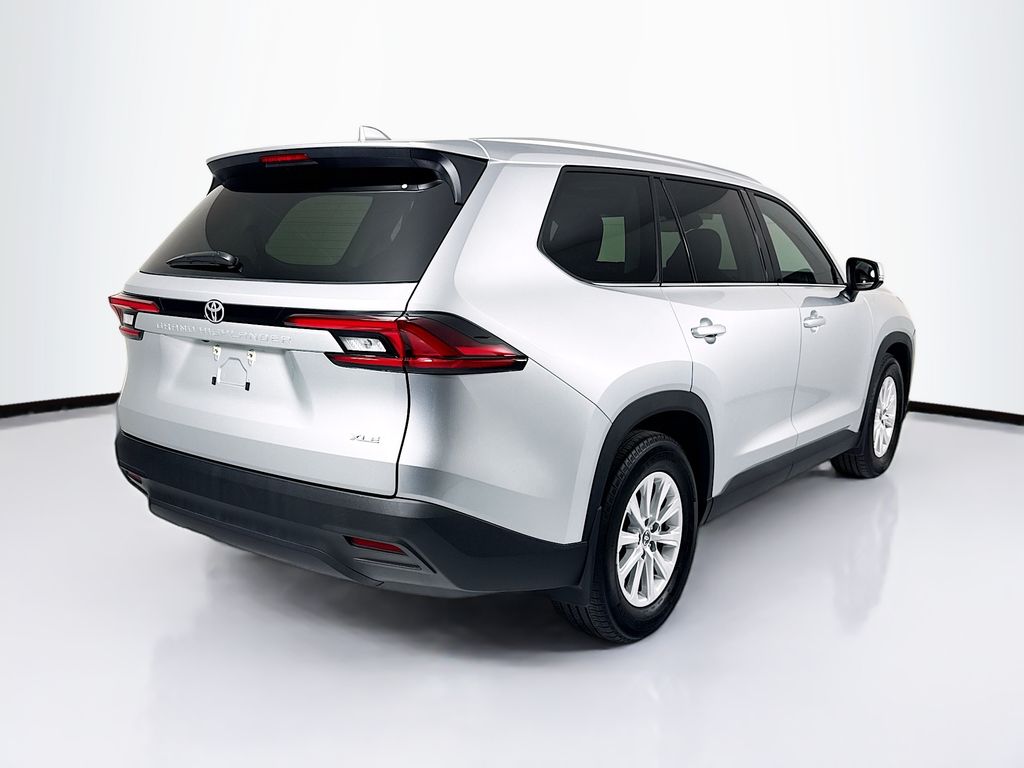Used 2026 Silver Toyota XLE image 5