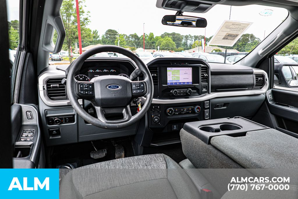 Used 2023 White Ford XLT image 27