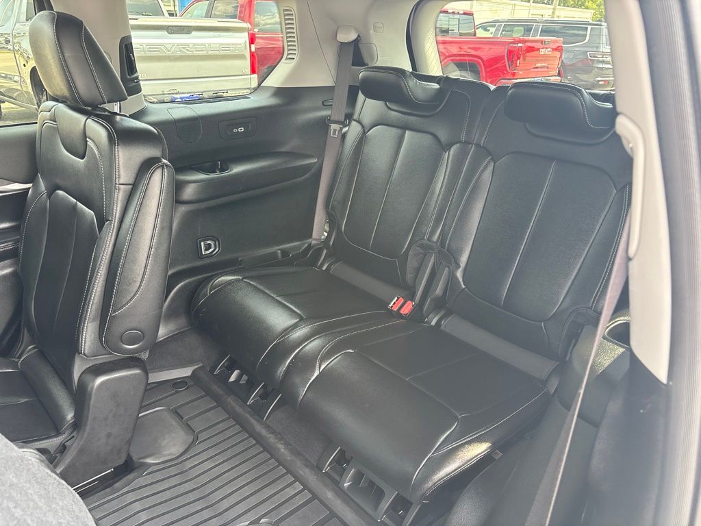 Used 2023 Jeep Grand Cherokee L SUV