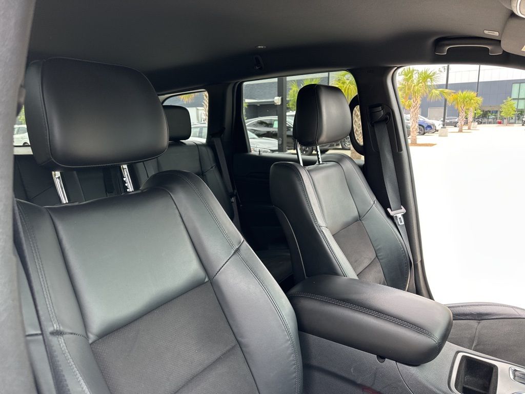 2021 Billet Silver Metallic Clearcoat Jeep Grand Cherokee Laredo X 4X4 SUV