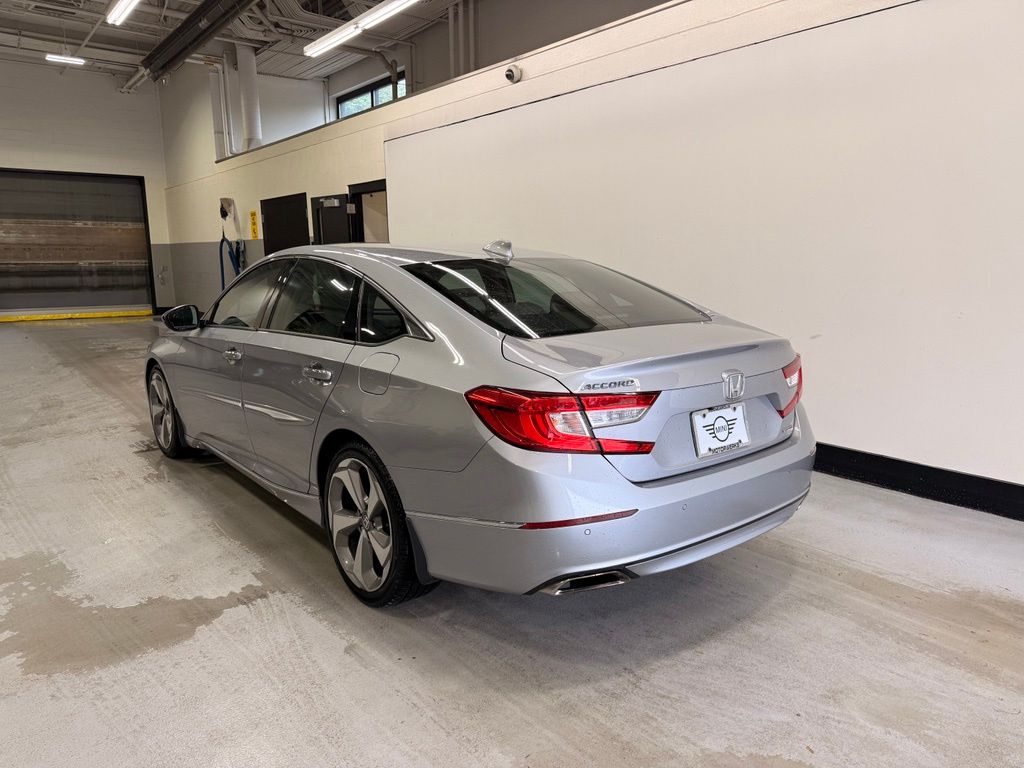 Thumbnail: 2018 Honda Accord - 3