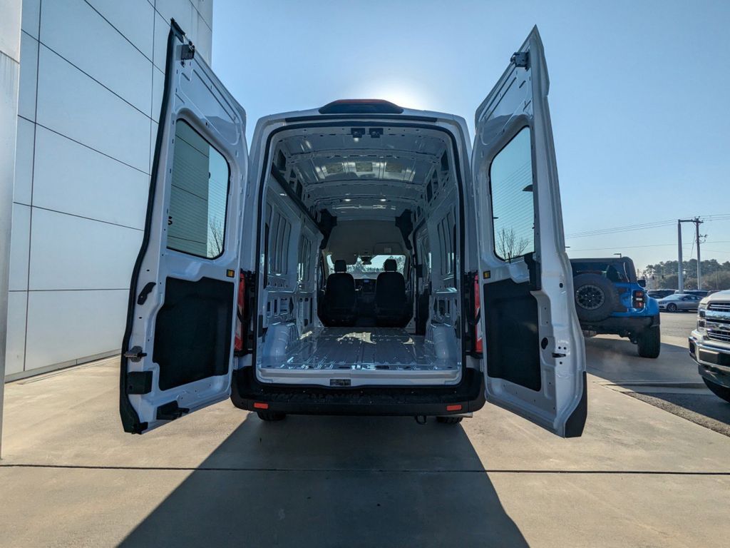 2024 Ford Transit 250