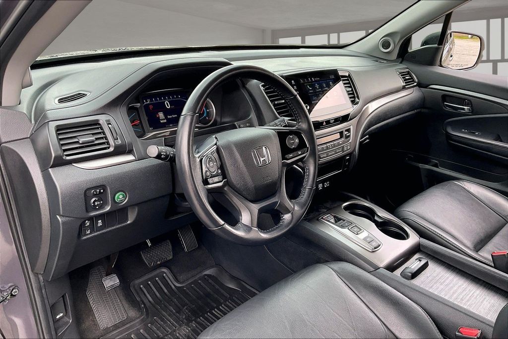 2022 Honda Pilot EX-L - Photo 17