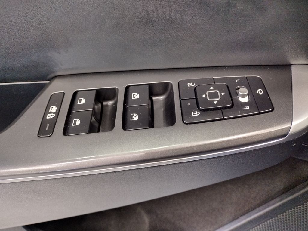 2024 Kia EV6 Light