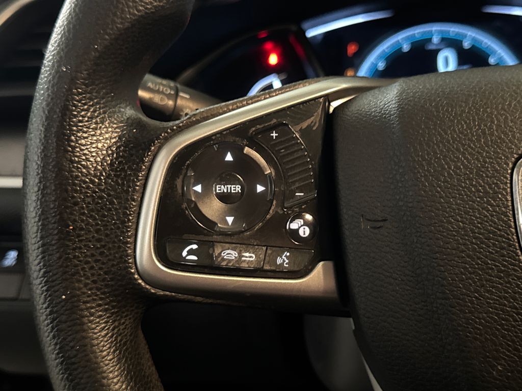 Used 2018  Honda EX image 20