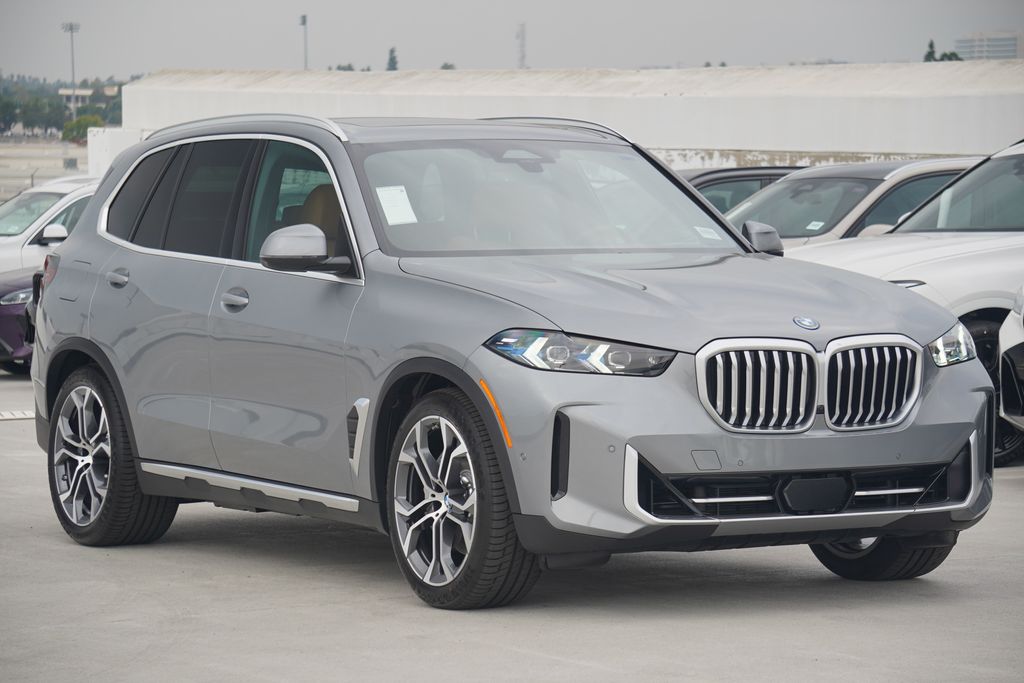 Thumbnail: 2026 BMW X5 - 3