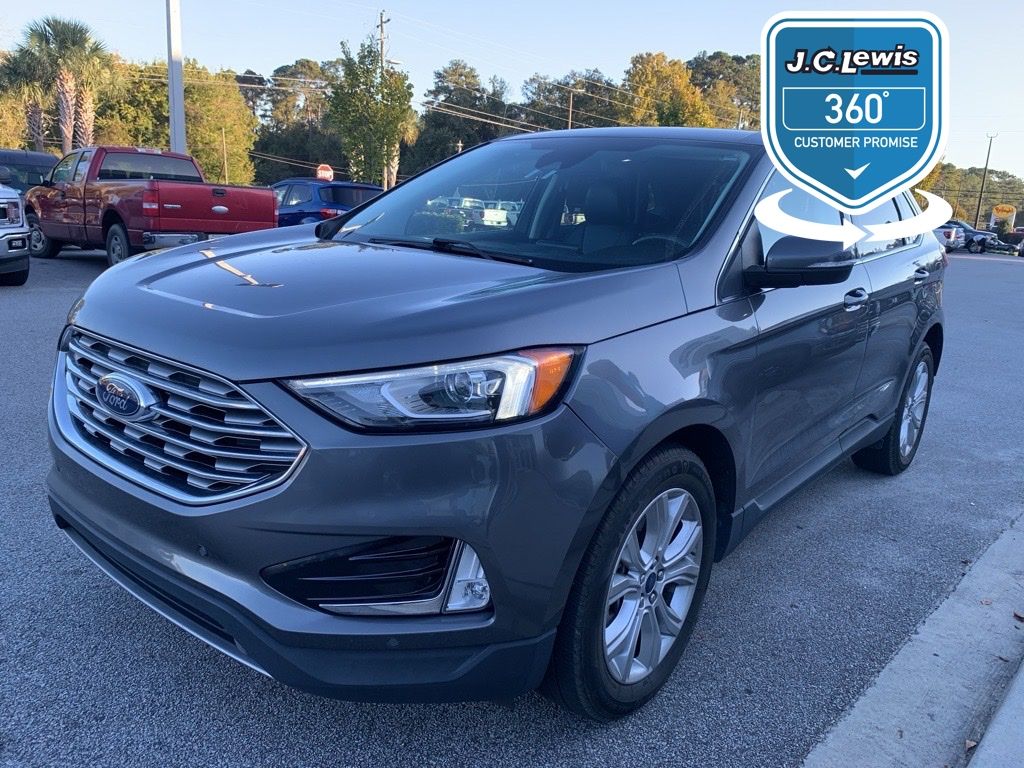 2022 Ford Edge Titanium