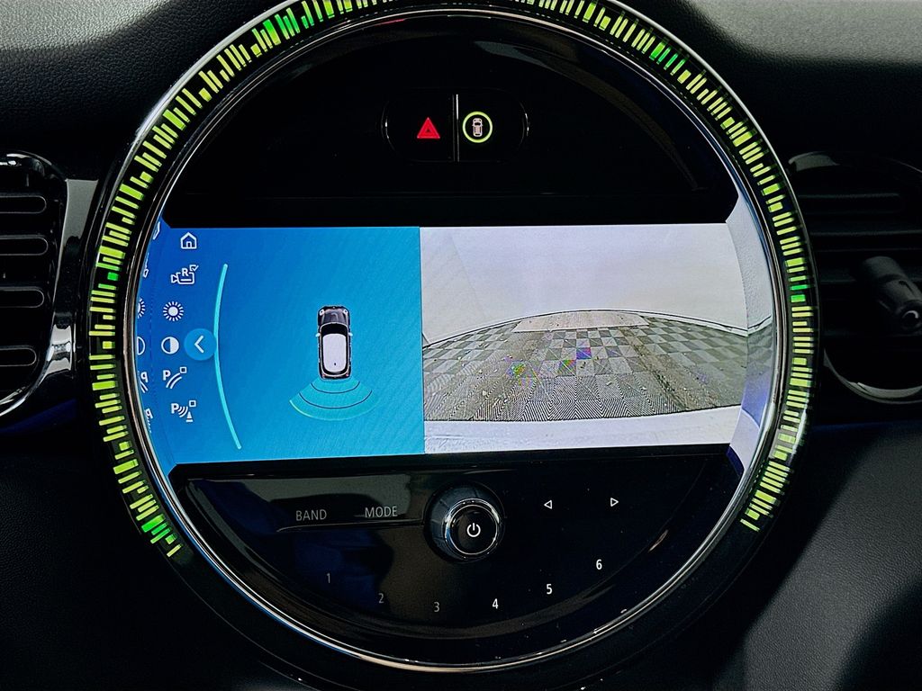 Thumbnail: 2023 MINI Cooper - 14