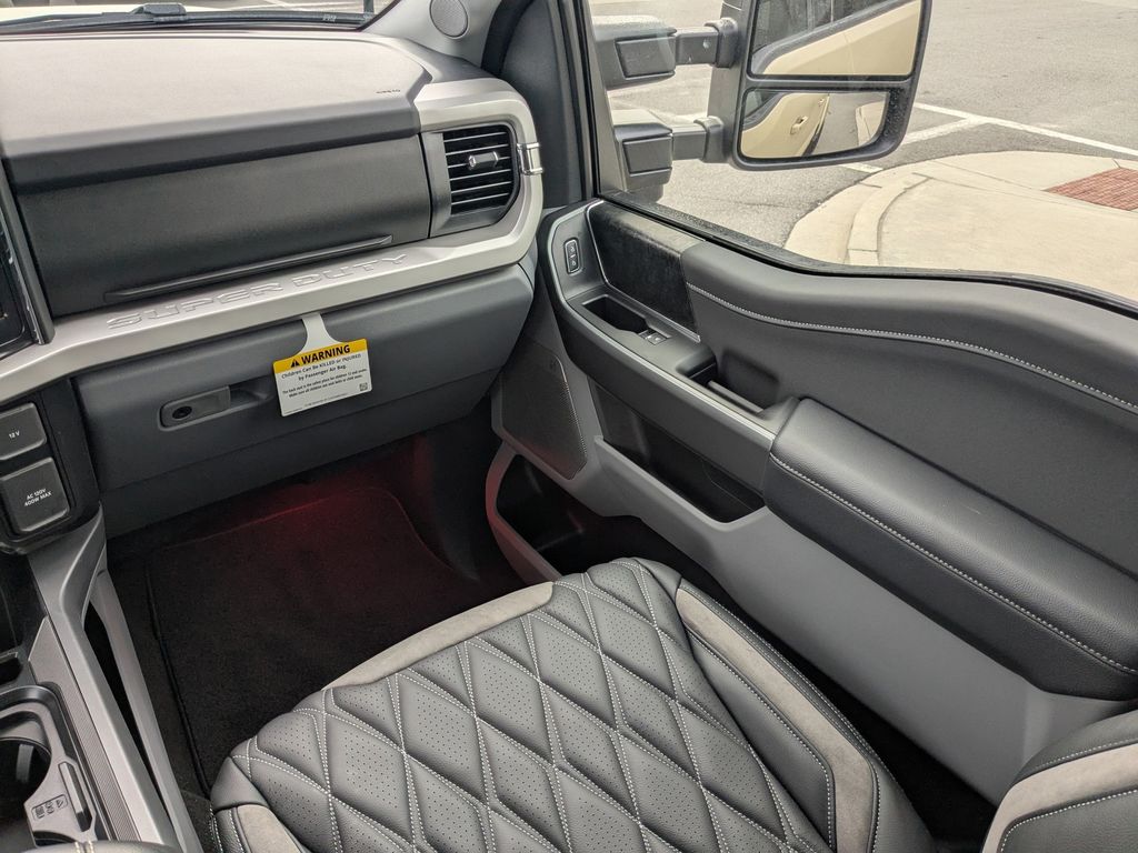 2026 Ford F-250 Super Duty XLT