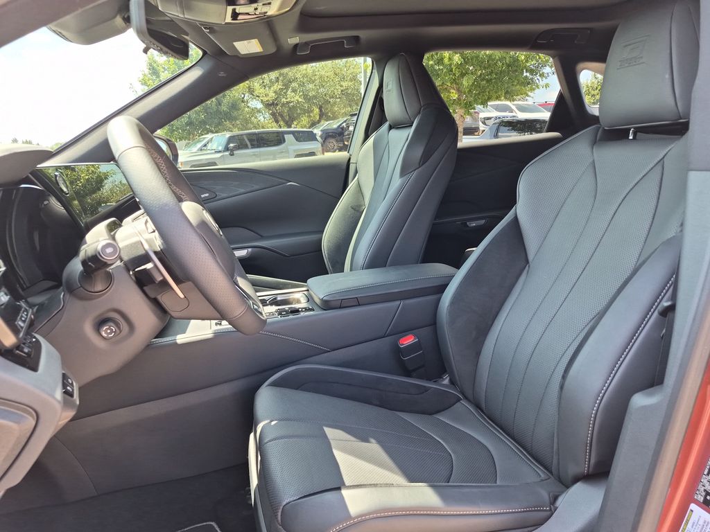 Used 2023 Brown Lexus 500h F SPORT Performance image 21