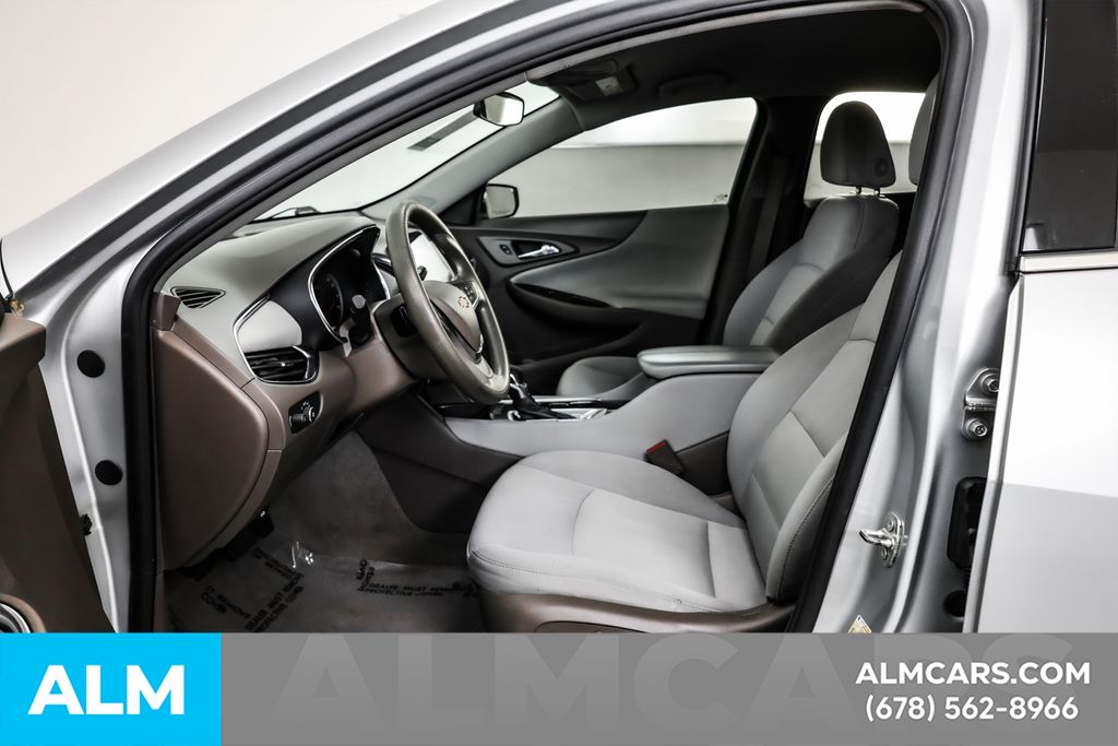 Used 2021 Silver Chevrolet LT image 16
