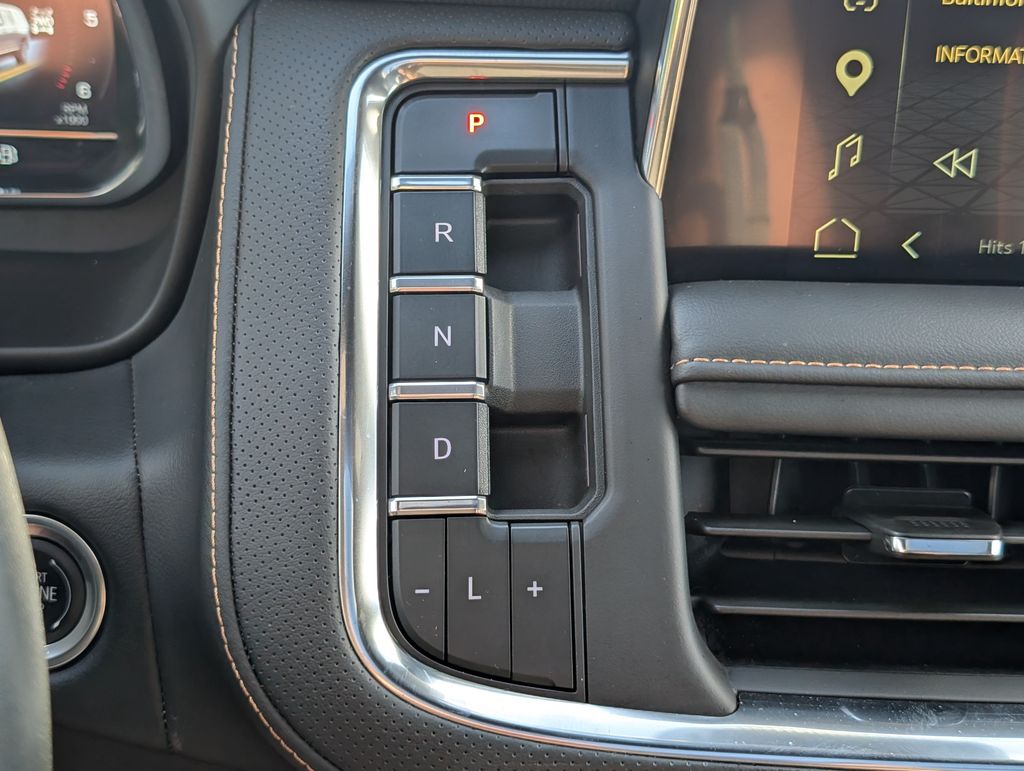 Used 2024 Black GMC AT4 image 35